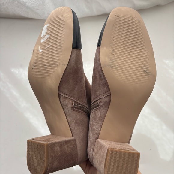 Steve Madden Eiffel Suede Cap Toe Booties Sz 6M - Picture 5 of 7